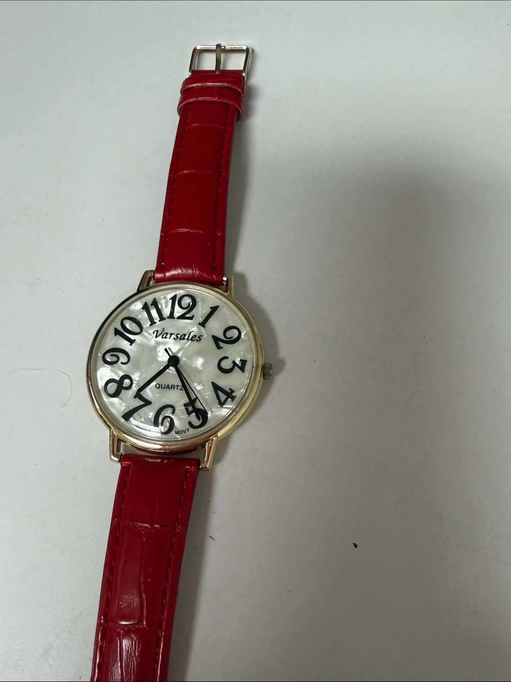 Source Unknown Red Leather Strap Watch with Gold-Tone Case
